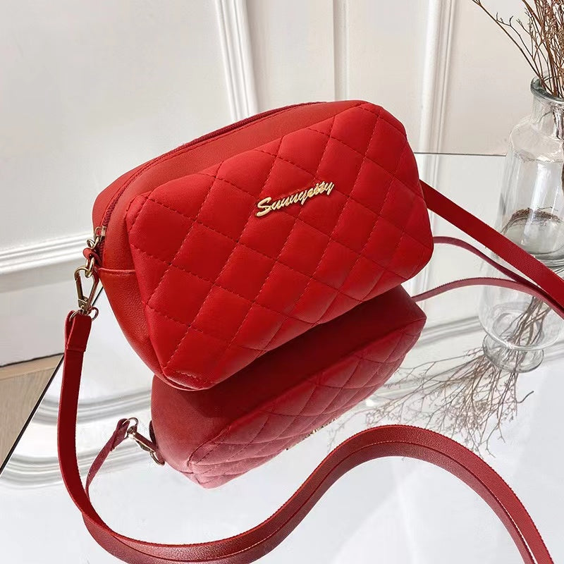 Bolsa Transversal Matelassê
